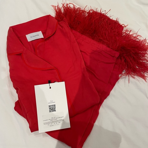 NWT Sleeper Party Pajamas Feather Set Red - Picture 3 of 5